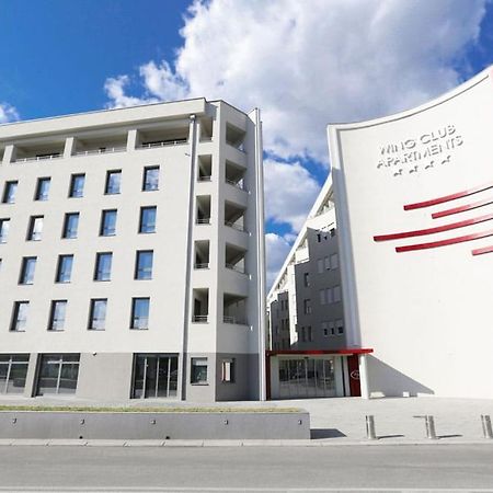 Dobi Apartmani Wing Jagodina Esterno foto