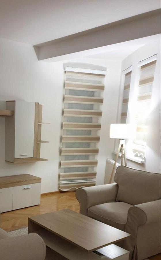Dobi Apartmani Wing Jagodina Esterno foto