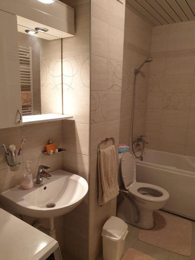 Dobi Apartmani Wing Jagodina Esterno foto