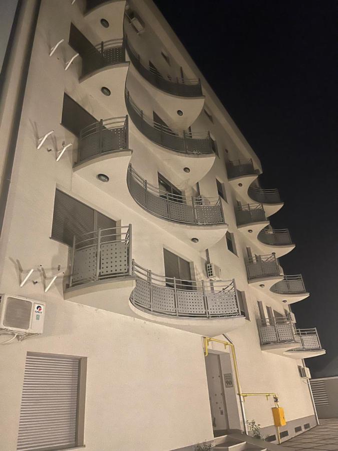 Dobi Apartmani Wing Jagodina Esterno foto