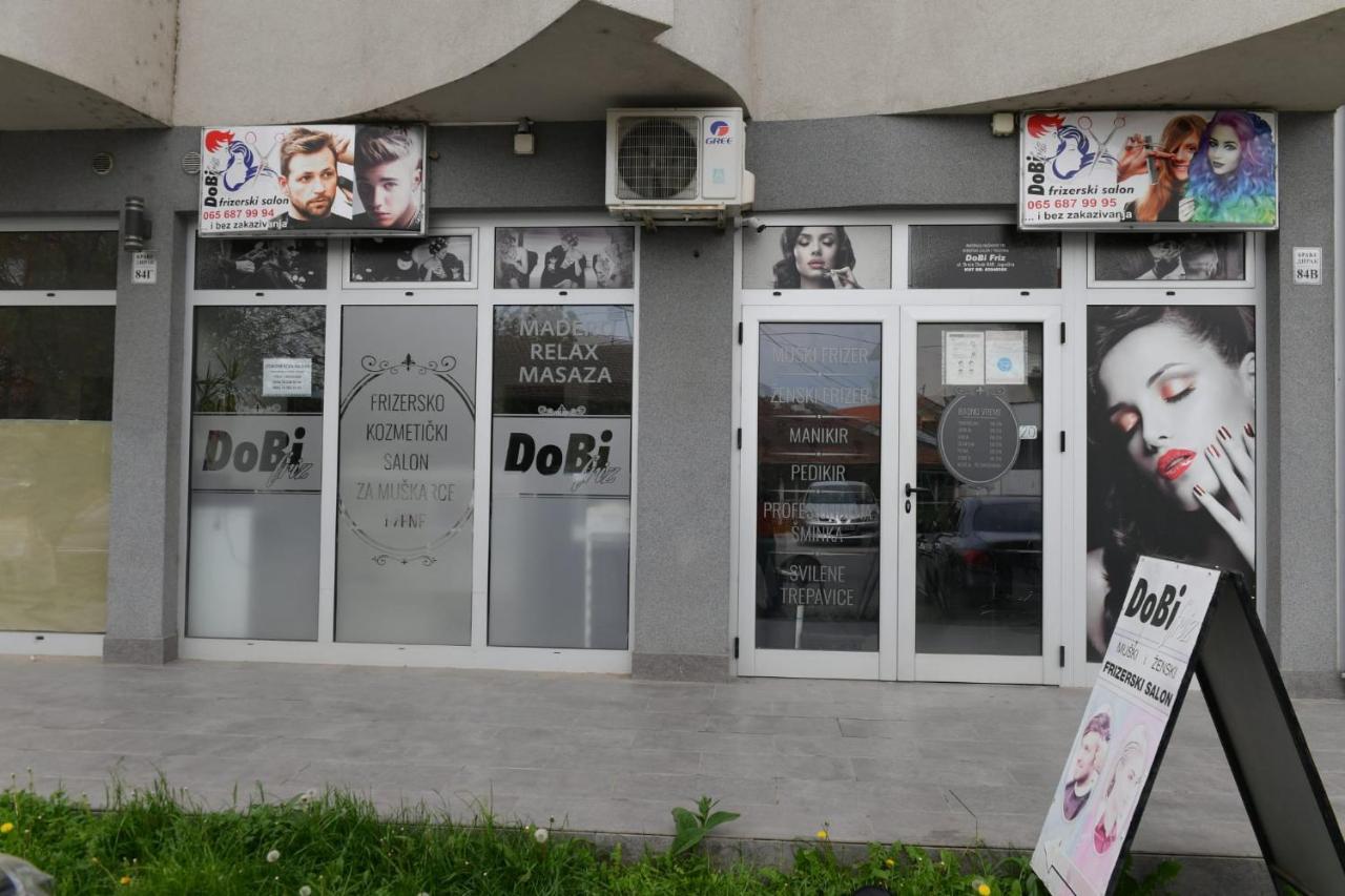 Dobi Apartmani Wing Jagodina Esterno foto