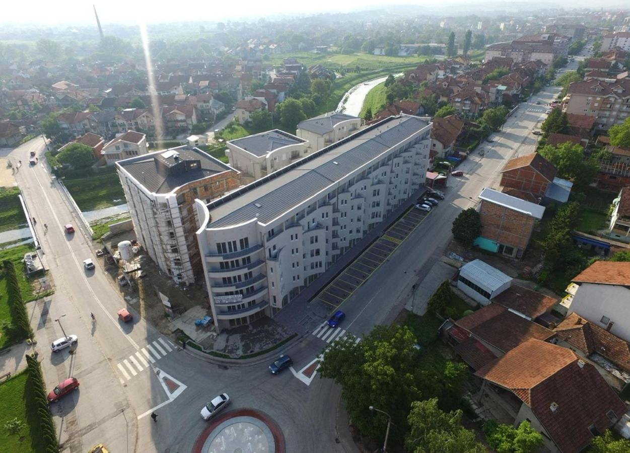 Dobi Apartmani Wing Jagodina Esterno foto