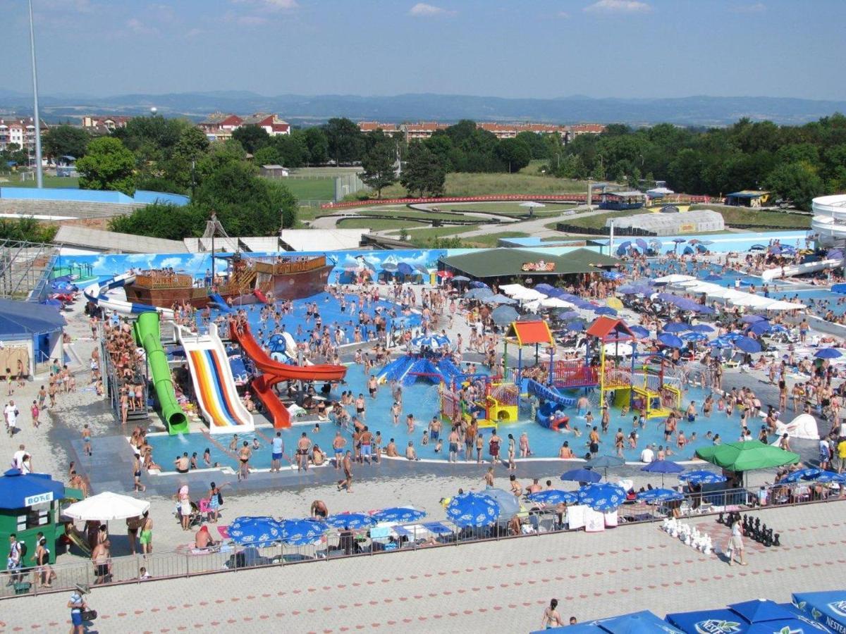 Dobi Apartmani Wing Jagodina Esterno foto